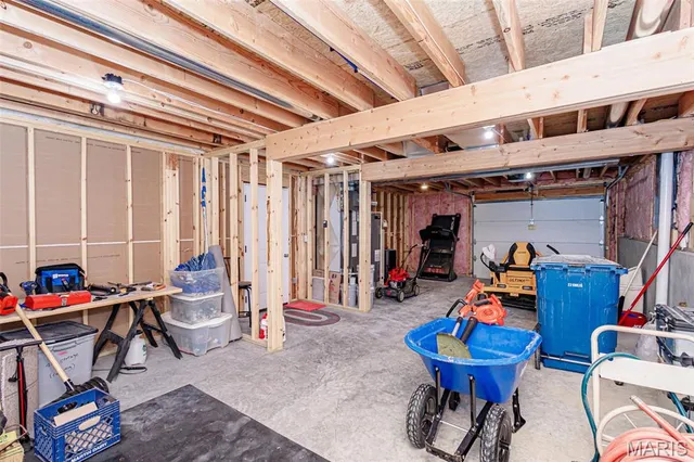 $499,000 | 1326 Summerfield Drive, Jefferson City, MO 65109