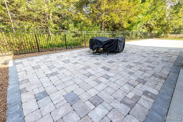 $499,000 | 1326 Summerfield Drive, Jefferson City, MO 65109