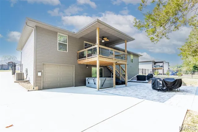 $499,000 | 1326 Summerfield Drive, Jefferson City, MO 65109