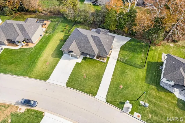 $499,000 | 1326 Summerfield Drive, Jefferson City, MO 65109