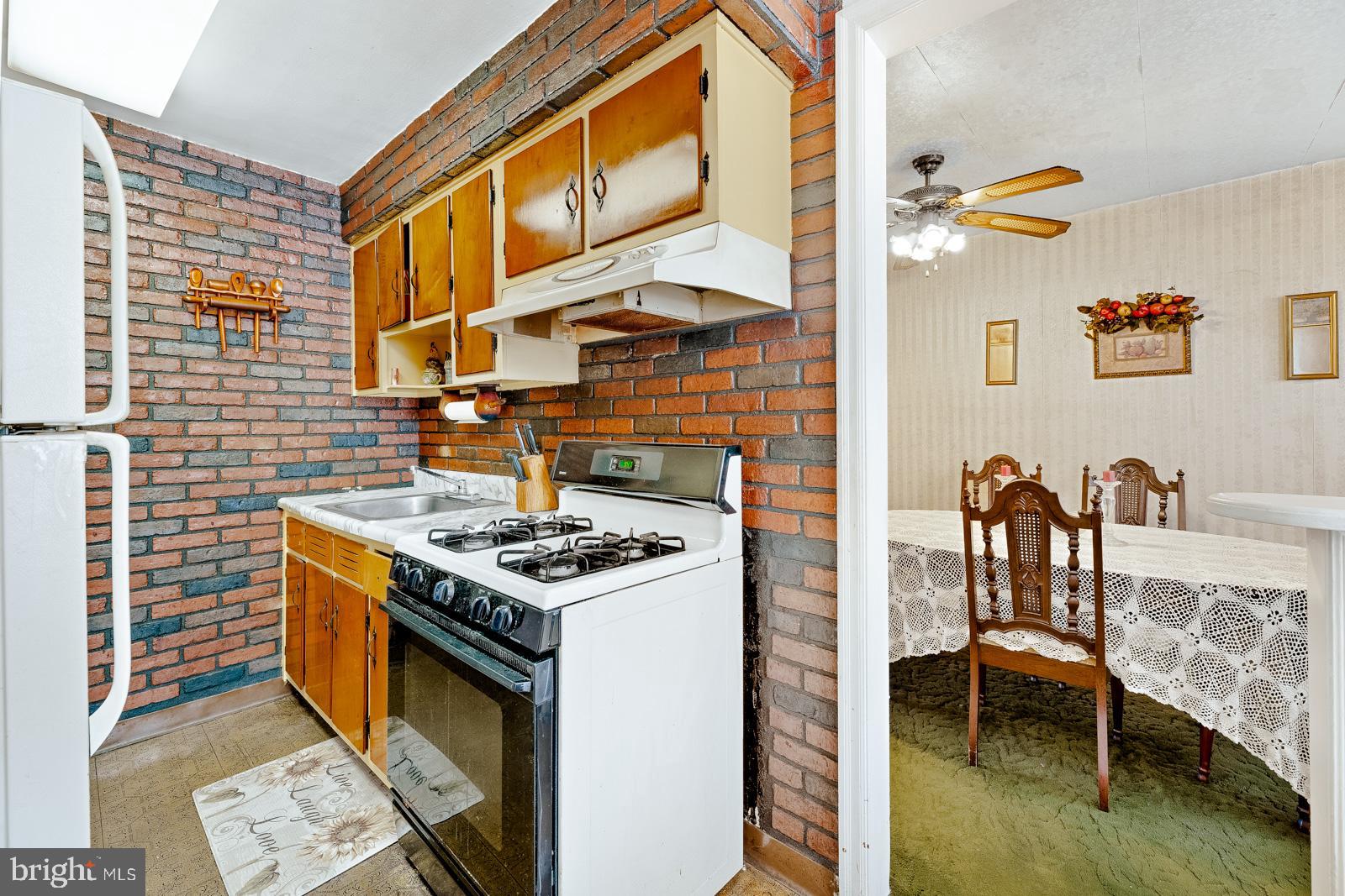920 Ramona Avenue Philadelphia, PA 19124 - Photo 11 of 23 Gallery Image 11