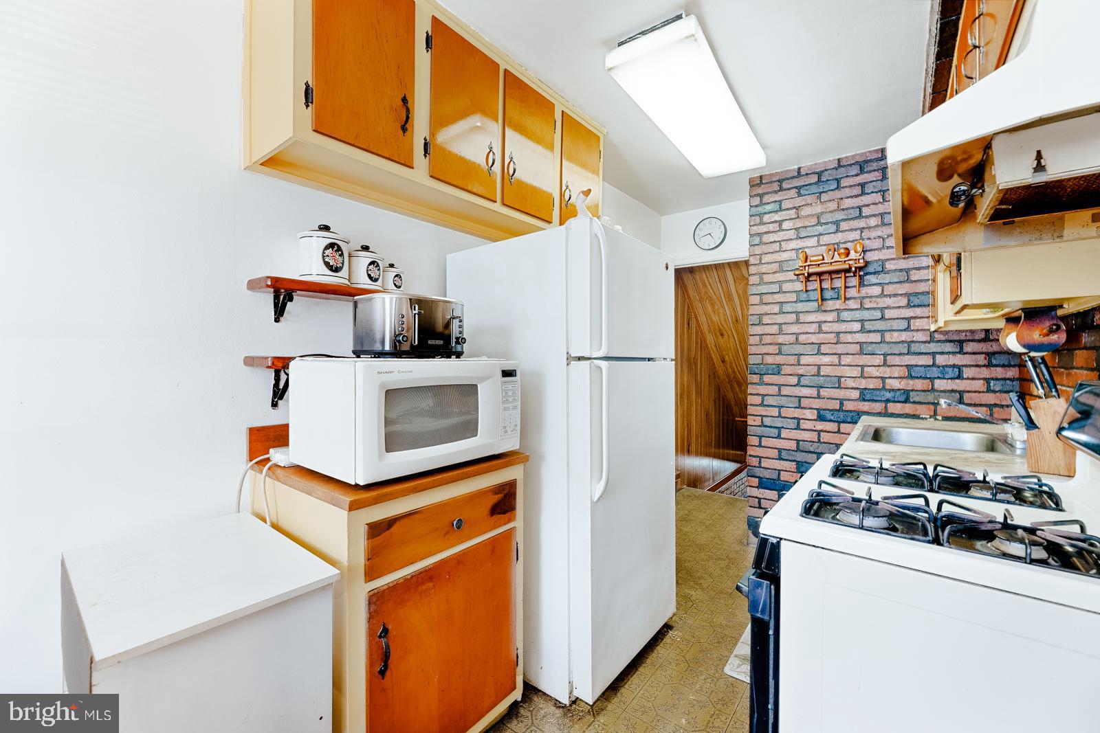 920 Ramona Avenue Philadelphia, PA 19124 - Photo 12 of 23 Gallery Image 12
