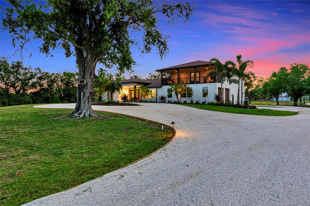 1208 Oak Hammock Road Sarasota, FL 34240 - Photo 9 of 83