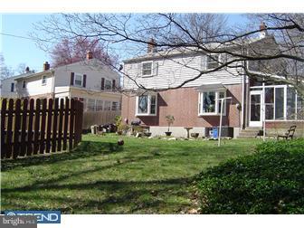 8430 Chippewa Road Philadelphia, PA 19128 - Photo 11 of 12 Exterior Back