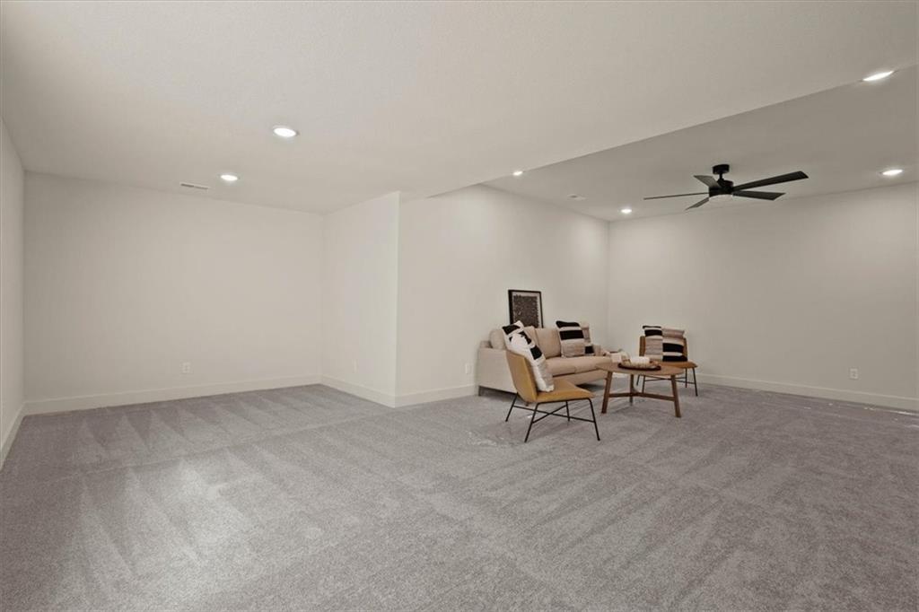 1227 Larkspur Place Raymore, MO 64083 - Photo 24 of 27