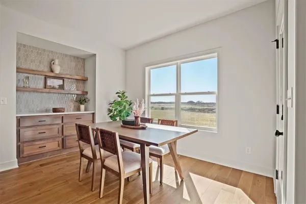 $575,000 | 1227 Larkspur Place, Raymore, MO 64083