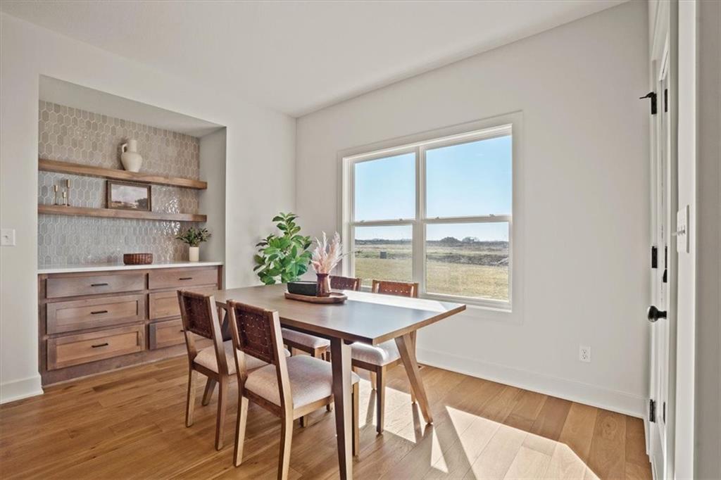 1227 Larkspur Place Raymore, MO 64083 - Photo 10 of 27