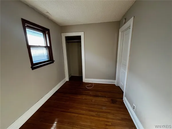 $169,900 | 400 Willett Street, Buffalo, NY 14206