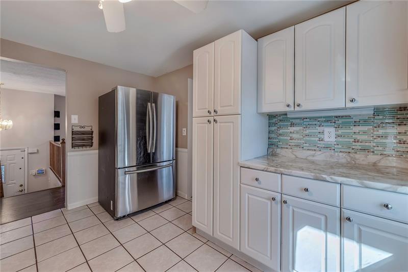 125 Tory Road Coraopolis, PA 15108 - Photo 11 of 25 Gallery Image 11