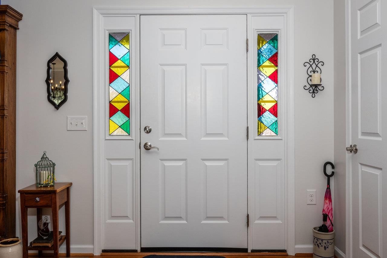 102 Millview Drive Bridgewater, VA 22812 - Photo 3 of 59 a room that has a rug and a window