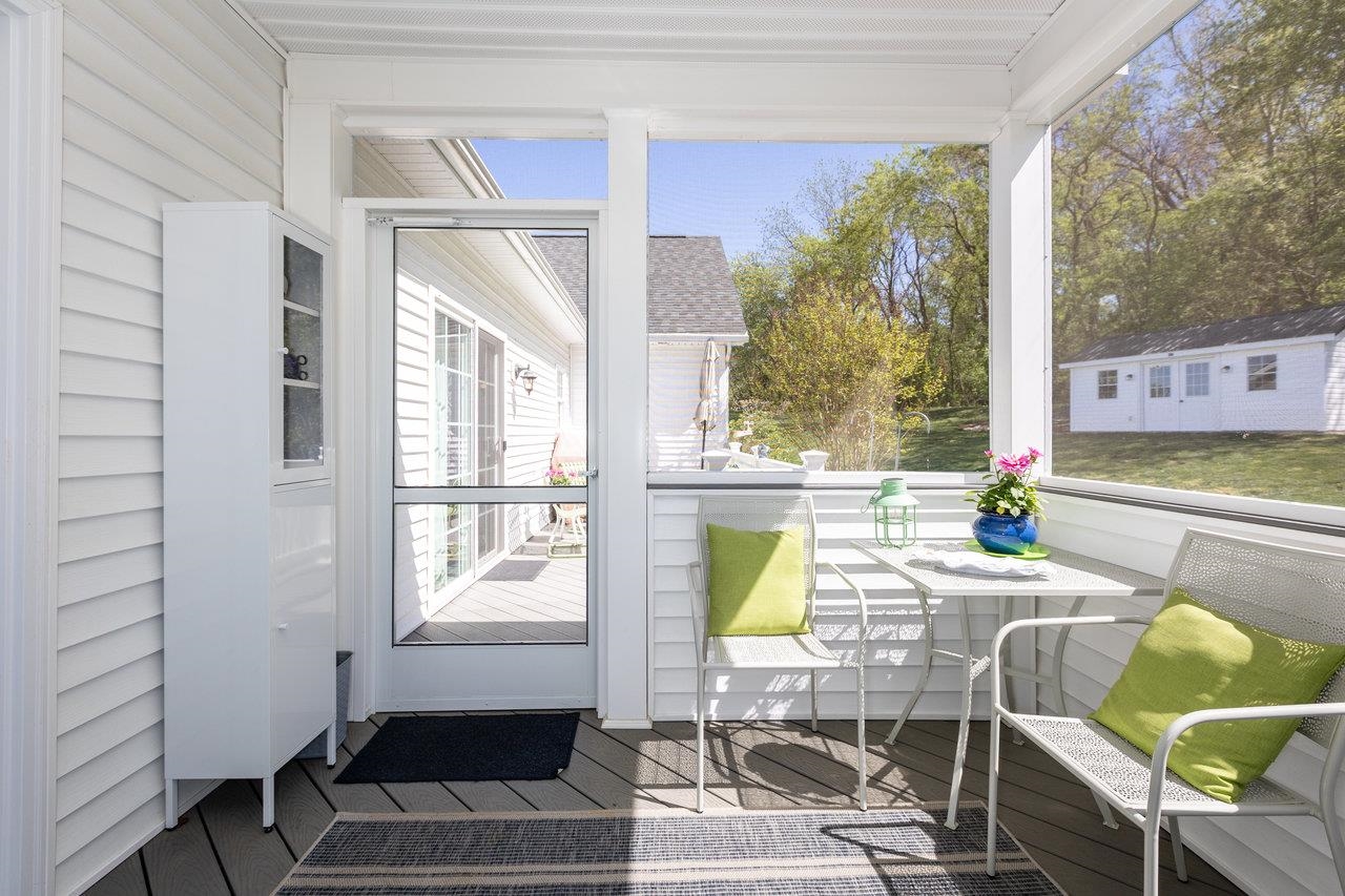 102 Millview Drive Bridgewater, VA 22812 - Photo 39 of 59 a dining room with furniture and a window