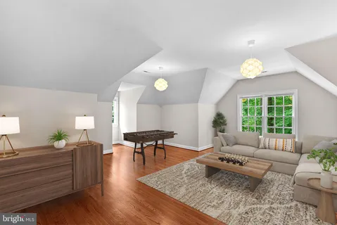 $2,550,000 | 190 Falcon Ridge Road, Great Falls, VA 22066