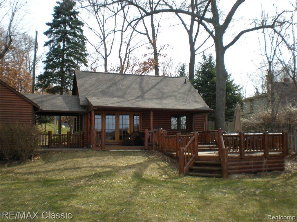 1318 Brighton Lake Road Brighton, MI 48116 - Photo 5 of 7 Brighton Pics 126