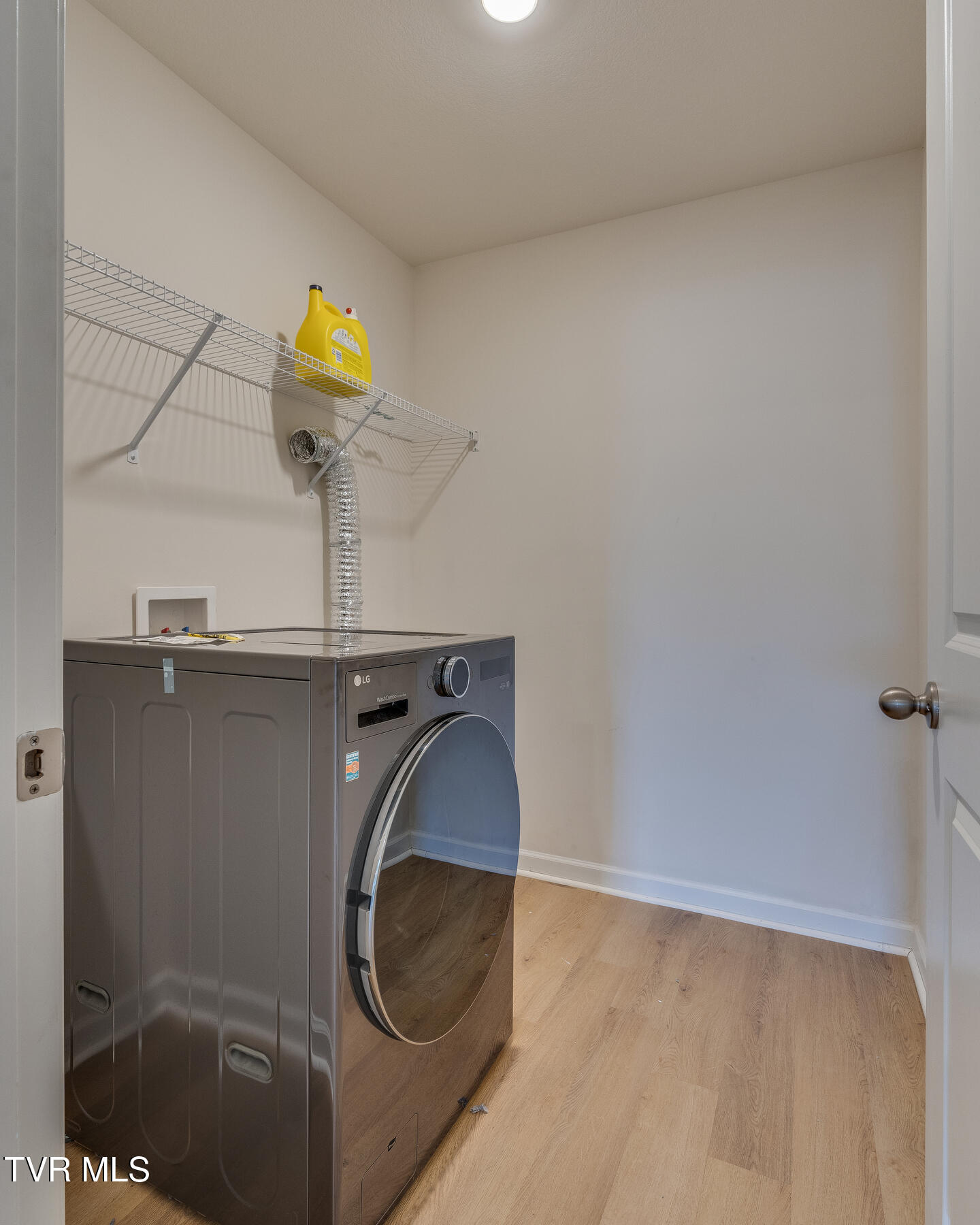 1249 Stamp Lodge Road Kingsport, TN 37660 - Photo 32 of 41 030