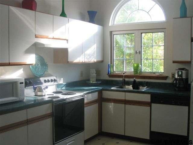 821 Ridge Circle, Unit 821 Troy, NY 12182 - Photo 7 of 8 Photo 7