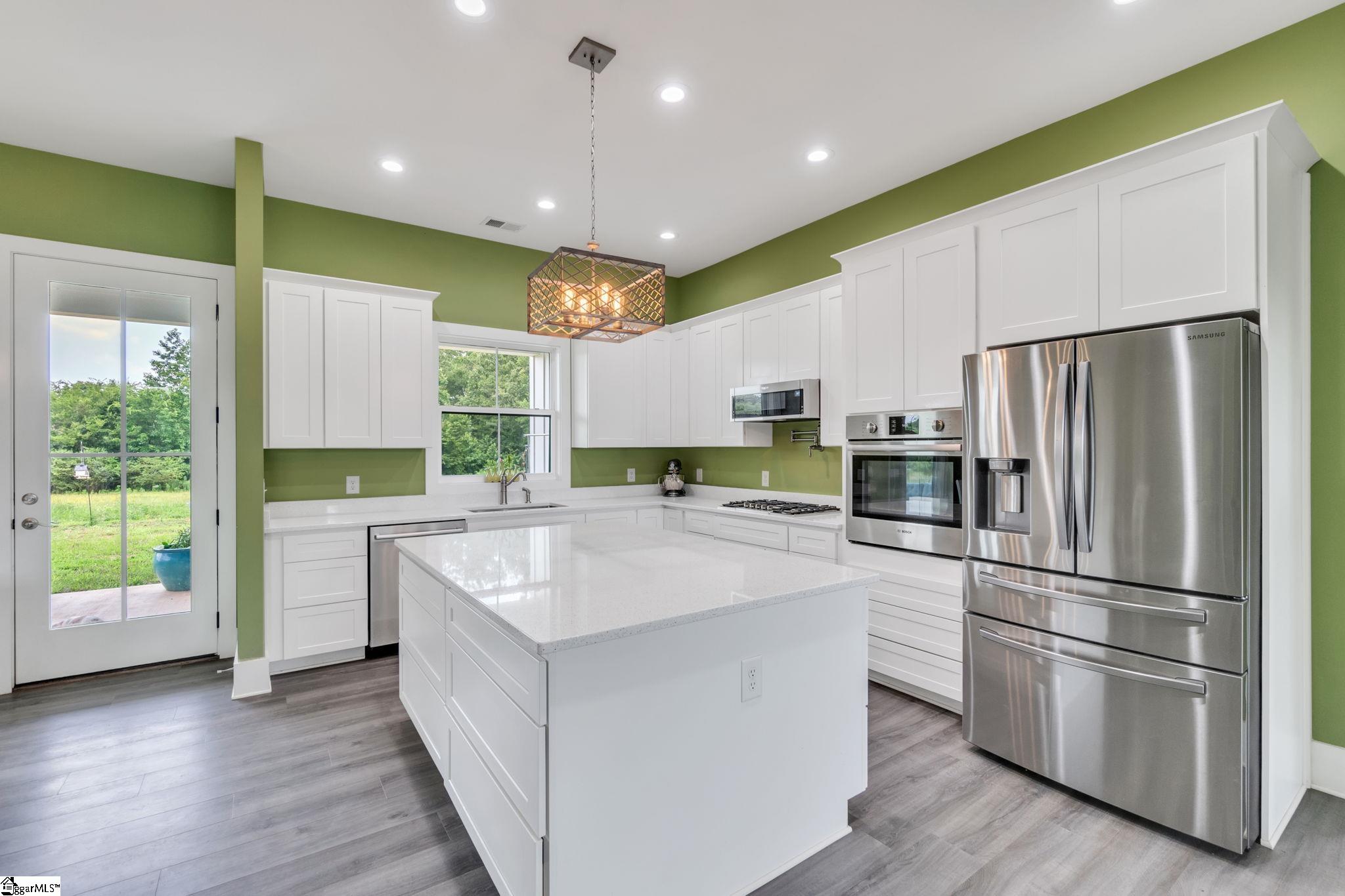 109 Phillips Lane Fountain Inn, SC 29644 - Photo 4 of 26