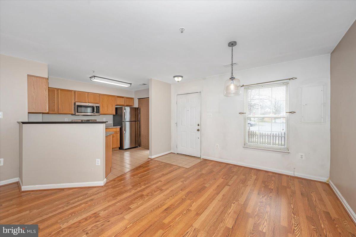 4946 Whitney Terrace Frederick, MD 21703 - Photo 4 of 30