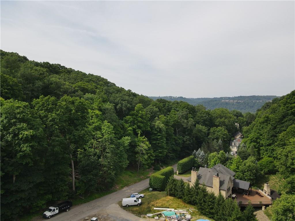 20 Way Hollow Road Sewickley, PA 15143 - Photo 2 of 6 Gallery Image 2