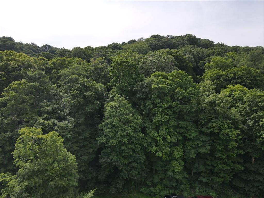 20 Way Hollow Road Sewickley, PA 15143 - Photo 5 of 6 Gallery Image 5