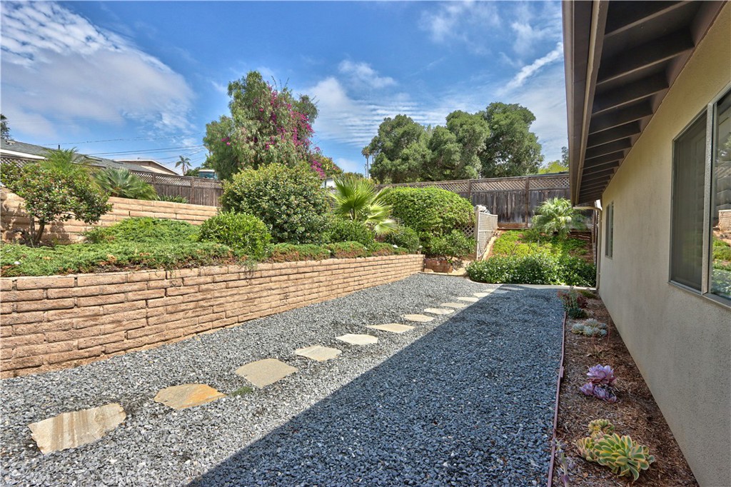 335 Zada Lane Vista, CA 92084 - Photo 34 of 44 a view of a backyard