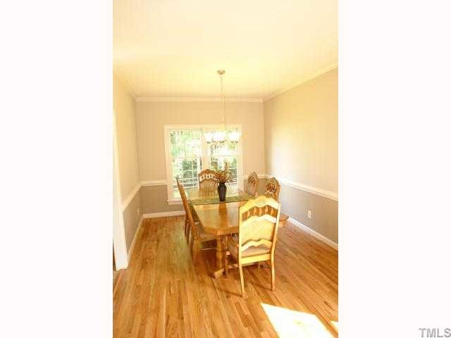 5512 Harrington Grove Drive Raleigh, NC 27613 - Photo 5 of 12 Gallery Image 5