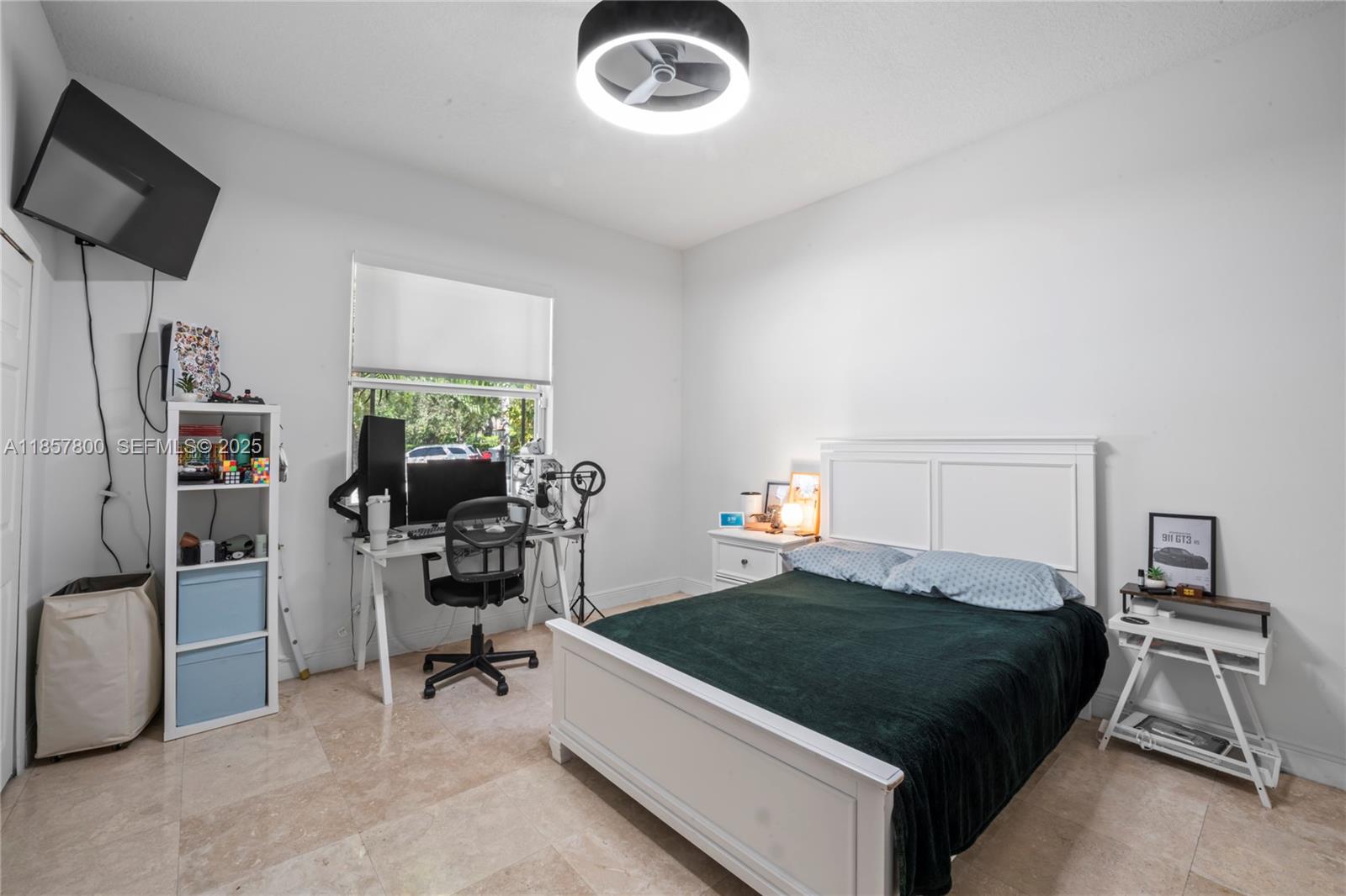 5750 Southwest 67th Avenue Miami, FL 33143 - Photo 37 of 62