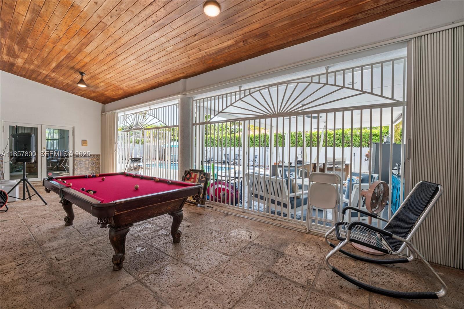 5750 Southwest 67th Avenue Miami, FL 33143 - Photo 52 of 62