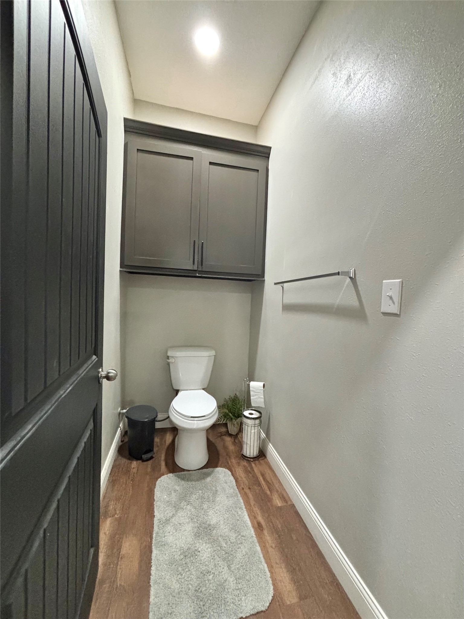 516 County Road 4800 Warren, TX 77664 - Photo 27 of 50 a bathroom with a toilet