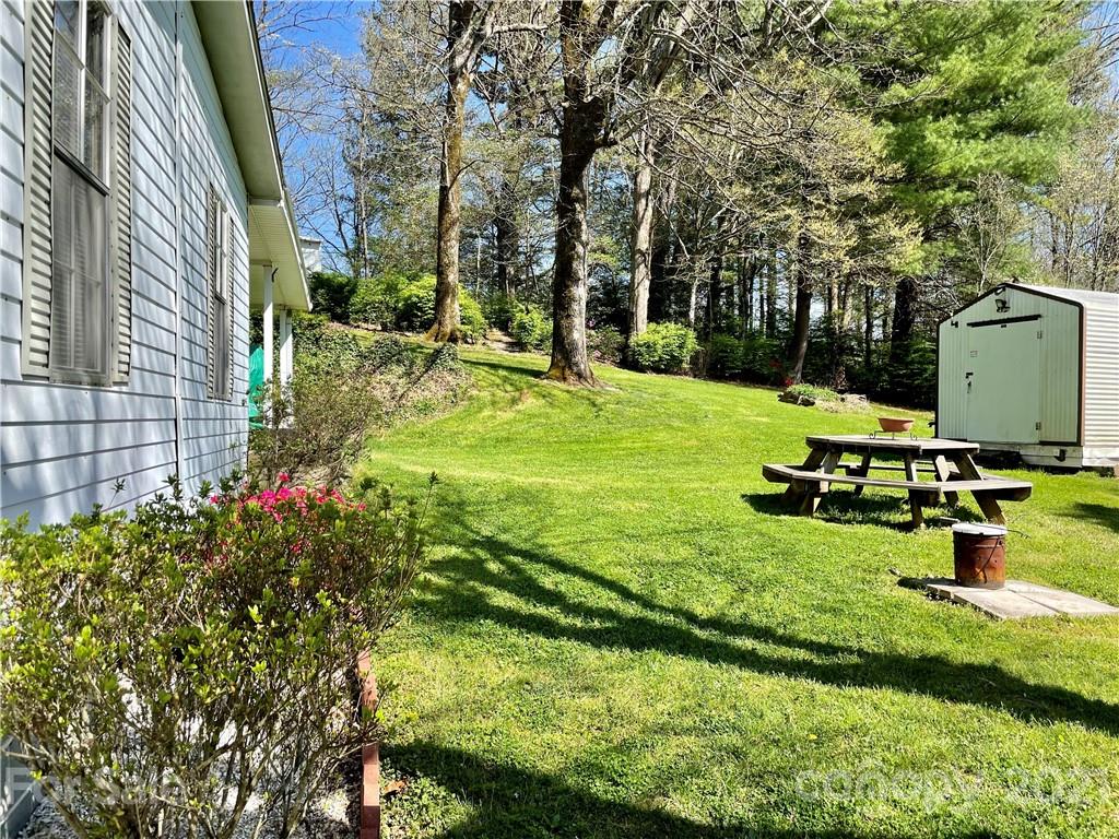 71 Capps Road Pisgah Forest, NC 28768 - Photo 12 of 21 Gallery Image 12