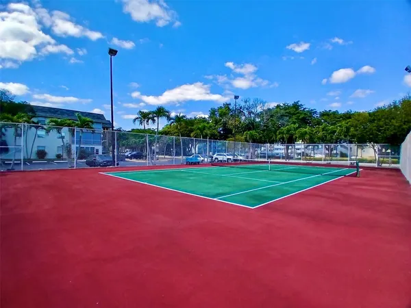 $74,900 | 5190 East Sabal Palm Boulevard, Unit 103, Tamarac, FL 33319