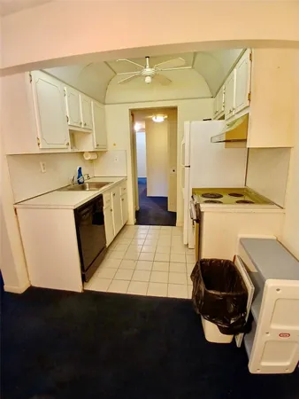 $74,900 | 5190 East Sabal Palm Boulevard, Unit 103, Tamarac, FL 33319