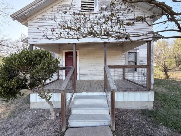 $1,300 | 1504 Watterson Road, Red Rock, TX 78662