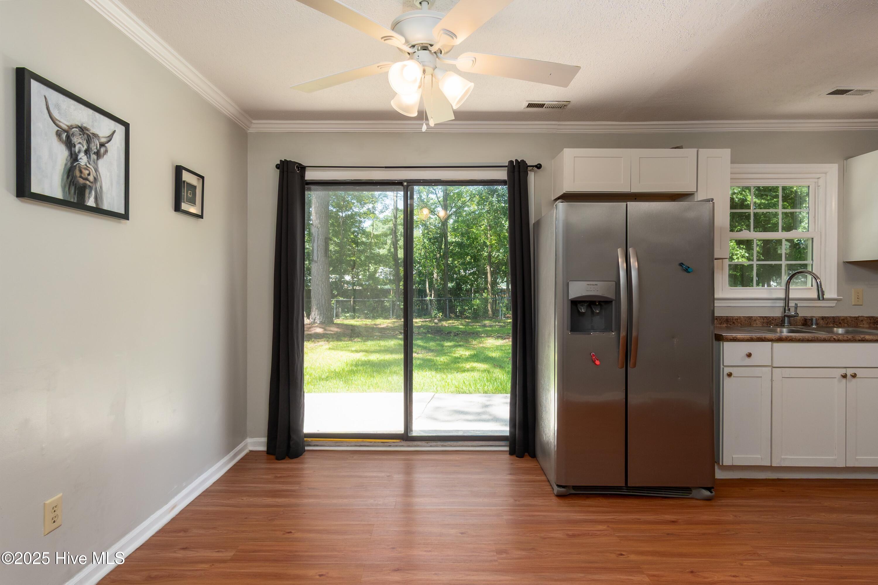 309 Luann Road Jacksonville, NC 28540 - Photo 12 of 36 012-309 Luann-12