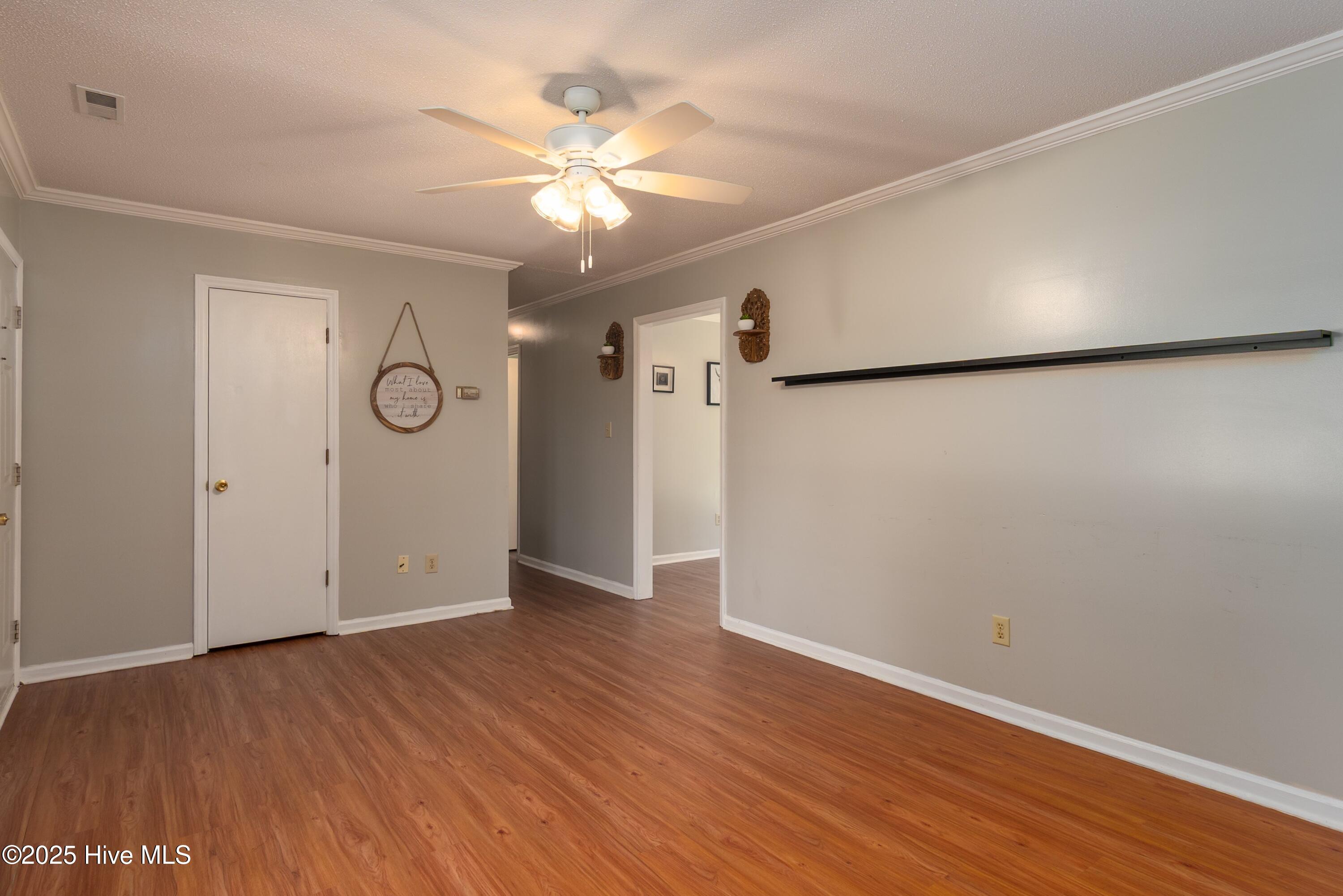 309 Luann Road Jacksonville, NC 28540 - Photo 9 of 36 009-309 Luann-9