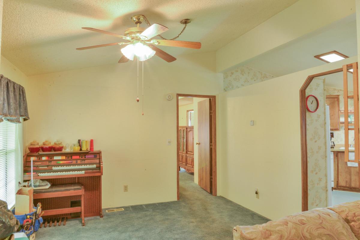 32263 Hadley Road O'Neals, CA 93645 - Photo 9 of 51 Gallery Image 9
