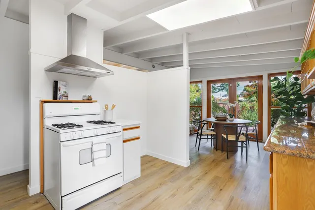 $1,838,000 | 680 Hamilton Lane, Santa Clara, CA 95051