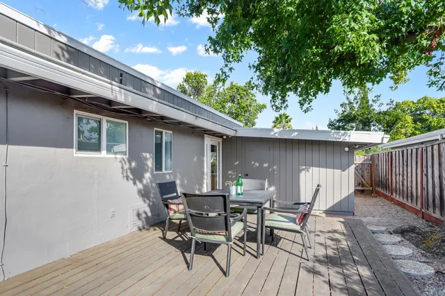 $1,838,000 | 680 Hamilton Lane, Santa Clara, CA 95051