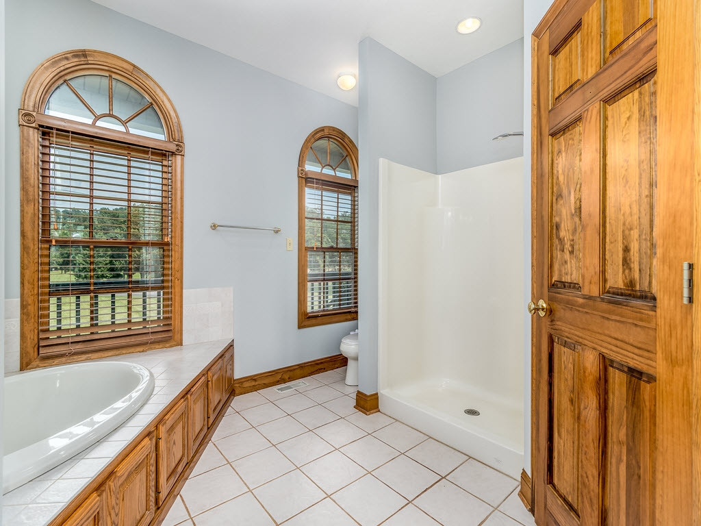190 Turtle Pointe Bean Station, TN 37708 - Photo 16 of 36 Photo 16