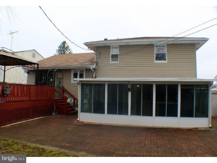 9731 Morefield Road Philadelphia, PA 19115 - Photo 13 of 25 Sun Room