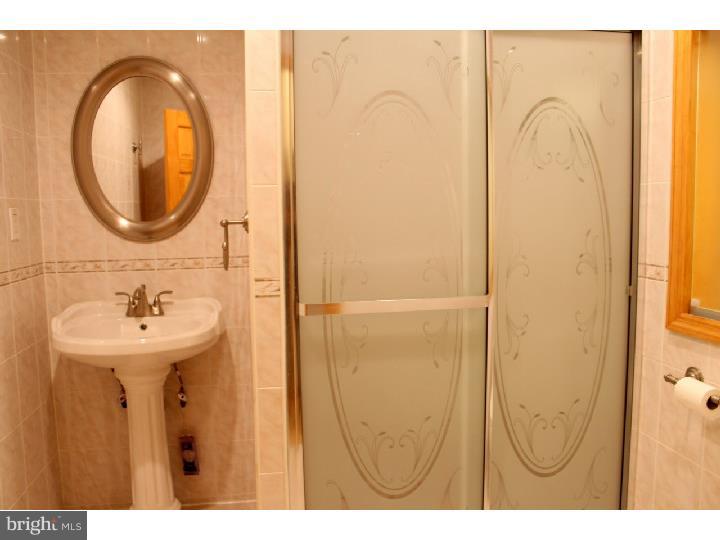 9731 Morefield Road Philadelphia, PA 19115 - Photo 8 of 25 Bathroom