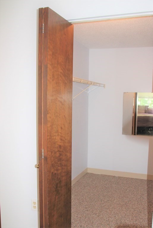 1002 Franklin Crossing Road, Unit 1002 Franklin, MA 02038 - Photo 17 of 24 Gallery Image 17