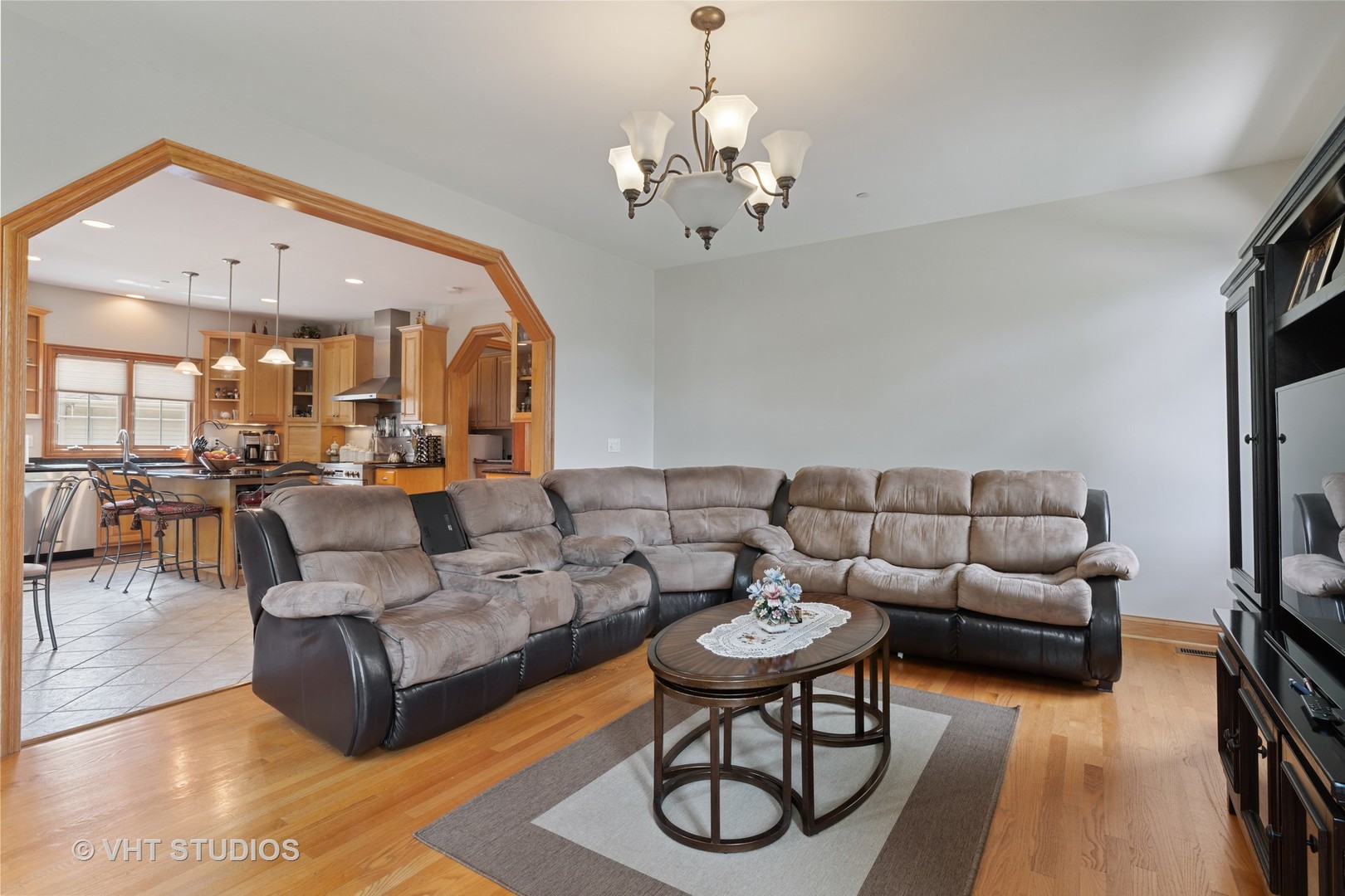 1407 Hoffman Avenue Park Ridge, IL 60068 - Photo 13 of 32