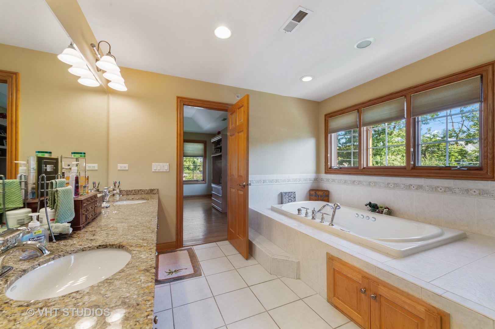 1407 Hoffman Avenue Park Ridge, IL 60068 - Photo 20 of 32