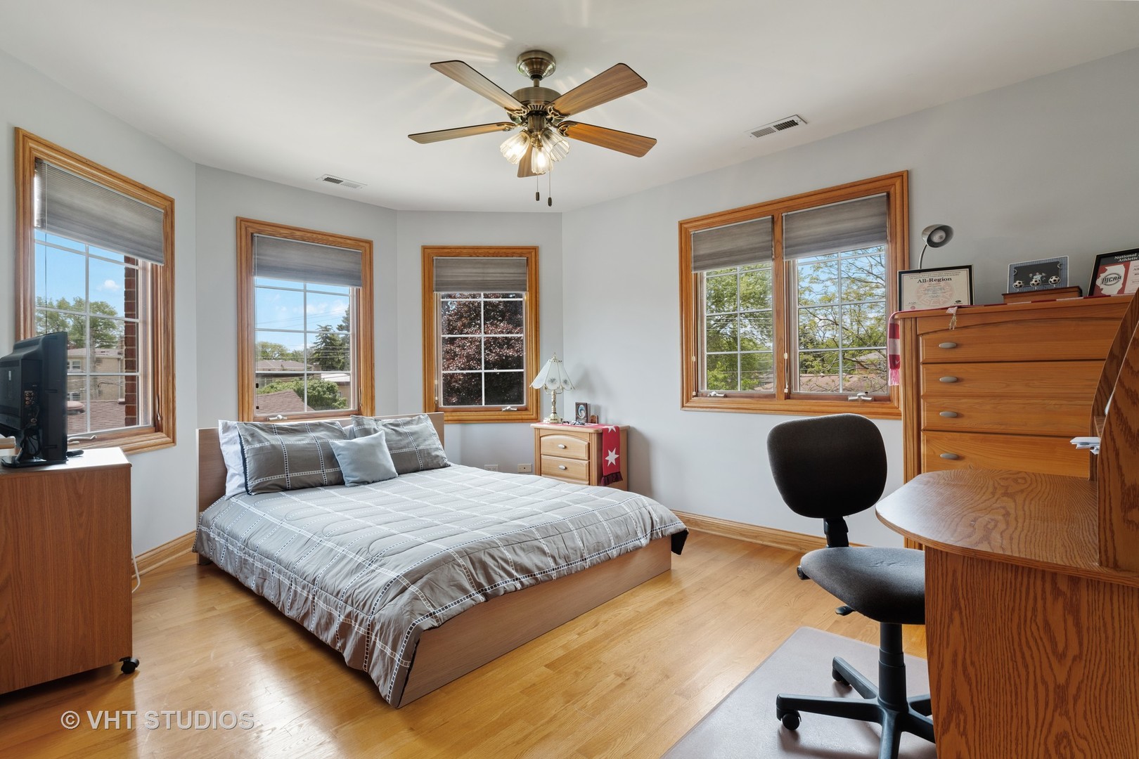 1407 Hoffman Avenue Park Ridge, IL 60068 - Photo 22 of 32