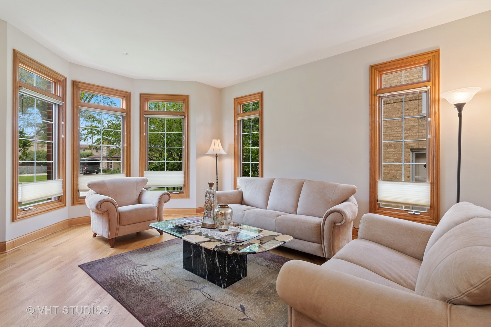 1407 Hoffman Avenue Park Ridge, IL 60068 - Photo 5 of 32