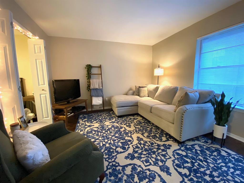 1107 North Locust Street, Unit 3 Denton, TX 76201 - Photo 4 of 15