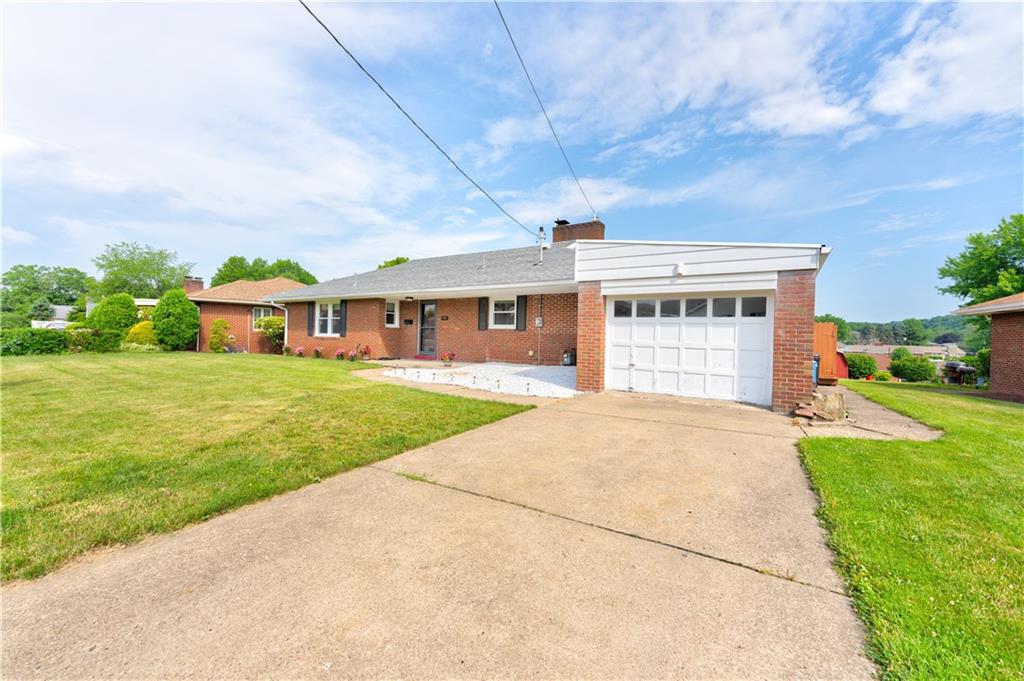 2112 Ritchie Street Aliquippa, PA 15001 - Photo 2 of 25 Gallery Image 2