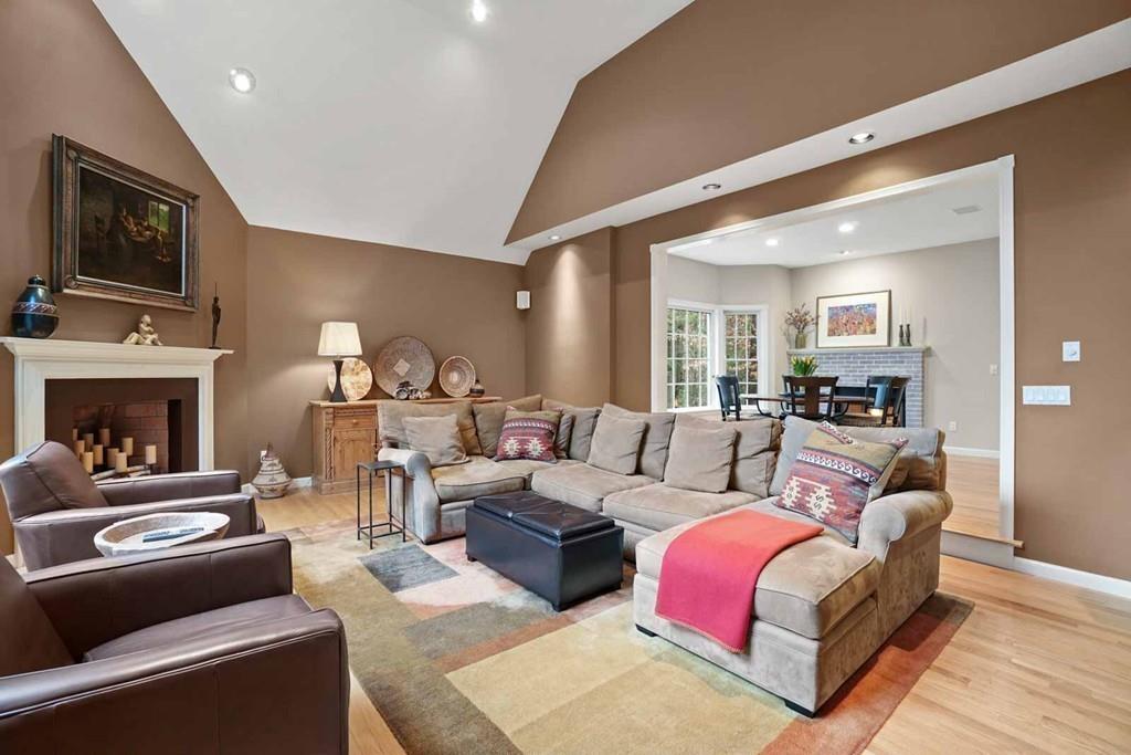 28 Elizabeth Road Hopkinton, MA 01748 - Photo 16 of 42 Gallery Image 16