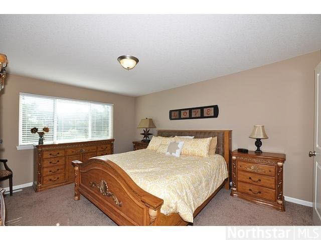 1323 Brenda Road Waconia, MN 55387 - Photo 9 of 17 Gallery Image 9