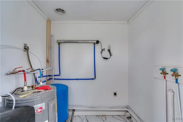 $239,900 | 22595 Baldwin Road, Brownville, NY 13634